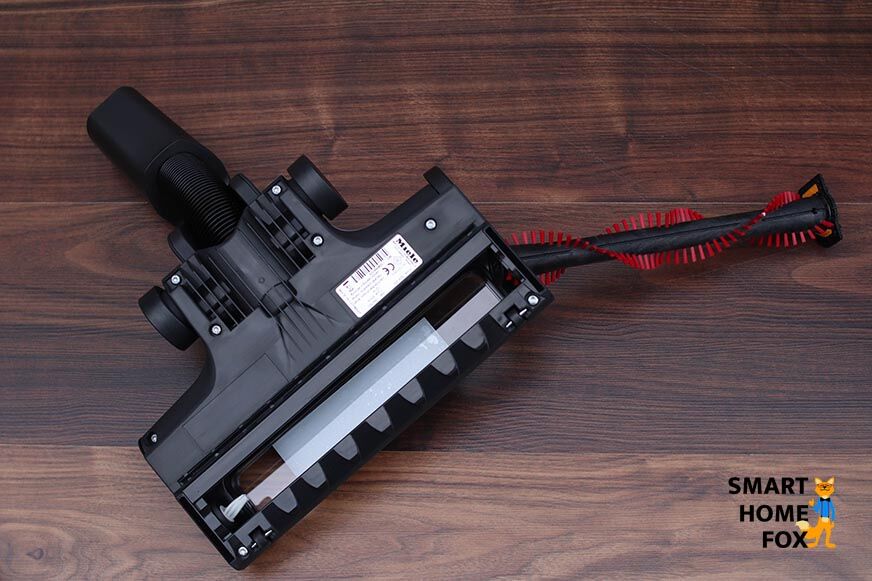 miele-hx1-nettoyage-brosse